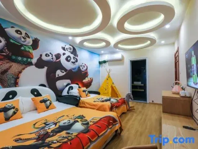 6 Bedrooms Suite