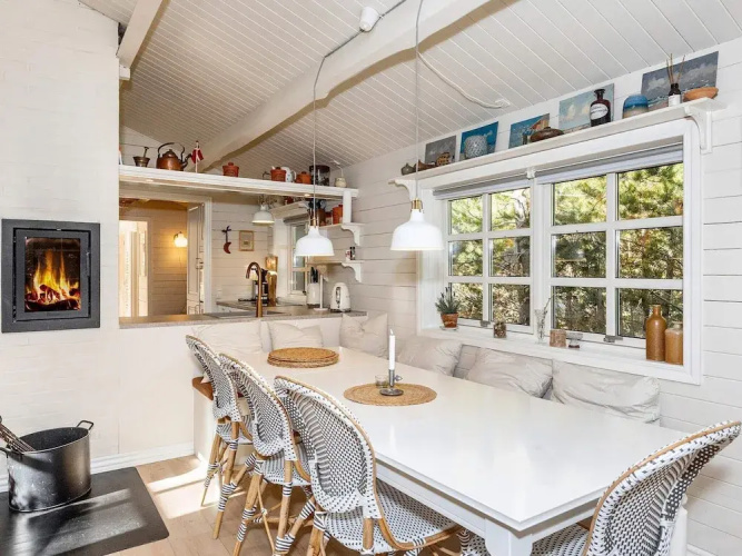 6 Person Holiday Home in Jerup