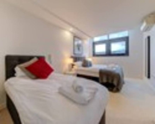 1 Bedroom Deluxe Apartment