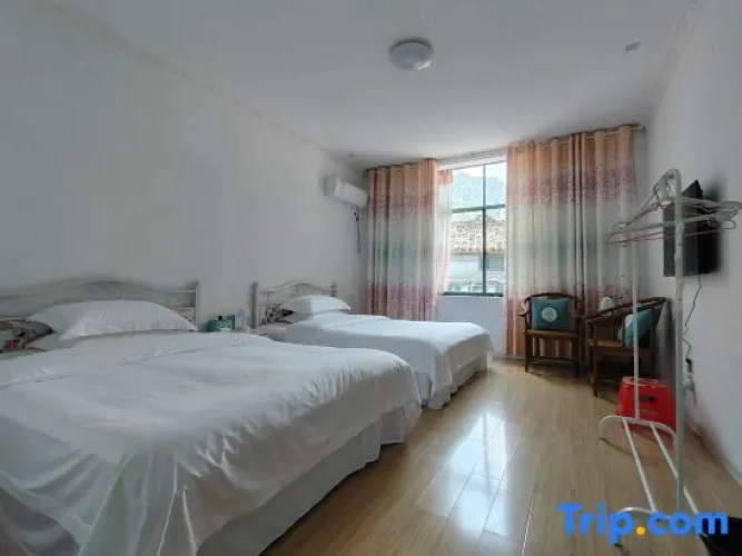 Standard room with view