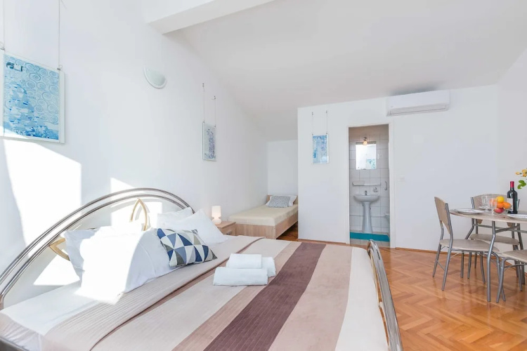 Apartments Nikola