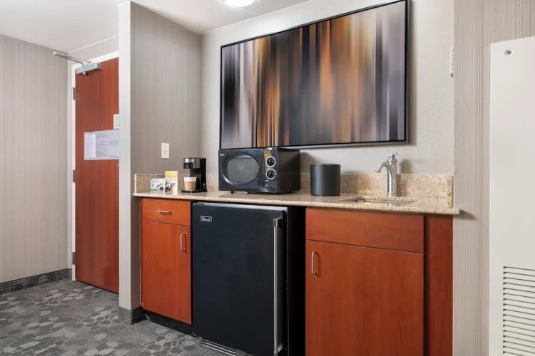 1 Bedroom Suite