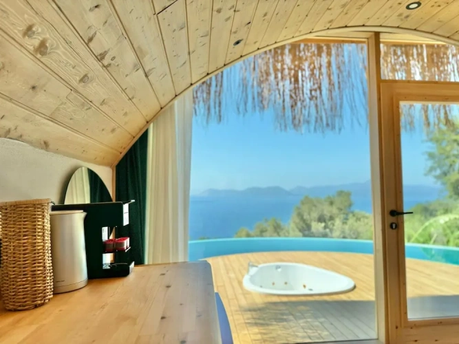 Standard room with sea view