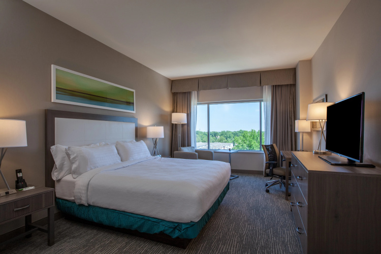 Holiday Inn Cleveland Clinic photo 8