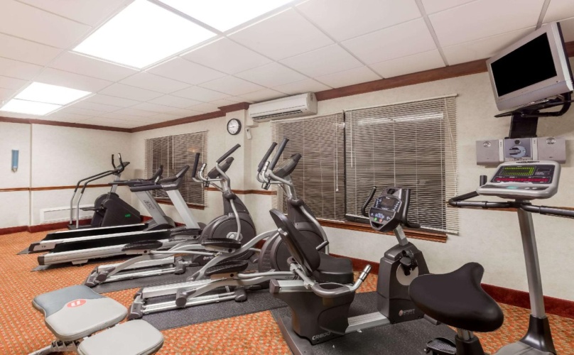 Clarion Pointe Charleston - West Ashley photo 21