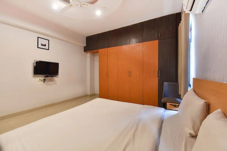 Hotel Rushank Palace By FabHotels