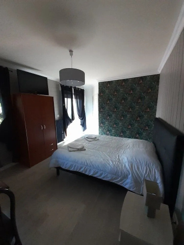 HOTEL,RESTAURANT