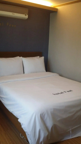 Feel Motel