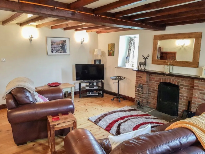Hollyside Cottage