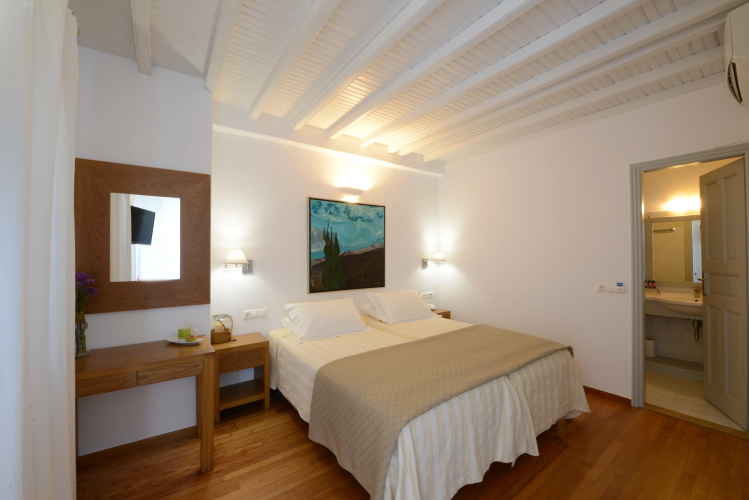 Elena Hotel