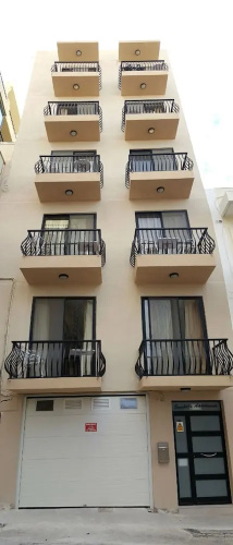Seashells Penthouse Seaview Terrace by Getaways Malta