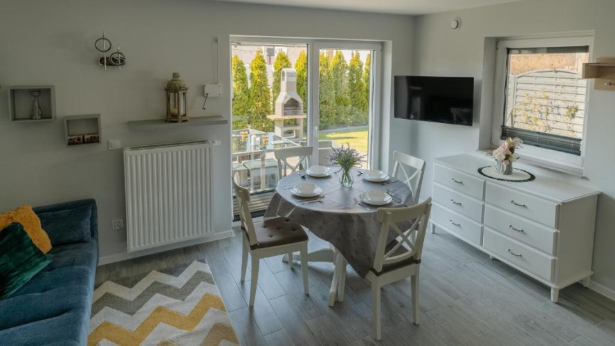 2 Bedrooms Chalet