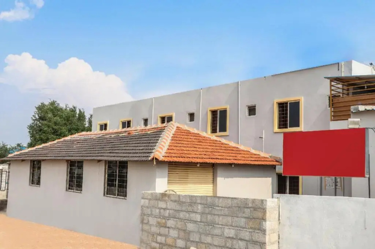 Krishna Residency by OYO Rooms