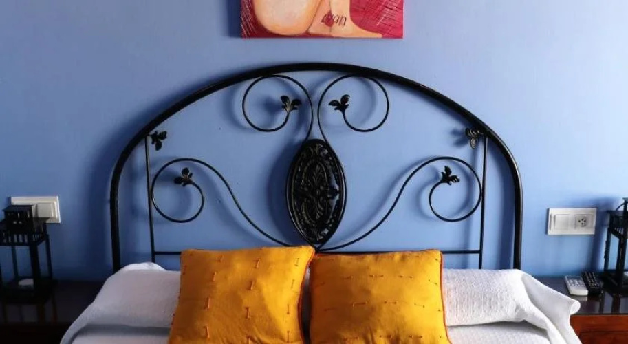 Hostal  Arco Plaza
