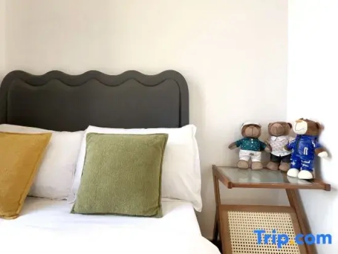 3 Bedrooms Suite with balcony