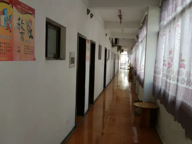 Mojianong Hostel