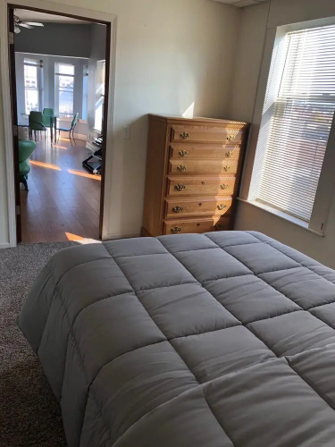 Spacious,elegant 2BR Apartment in Dubuque Downtown