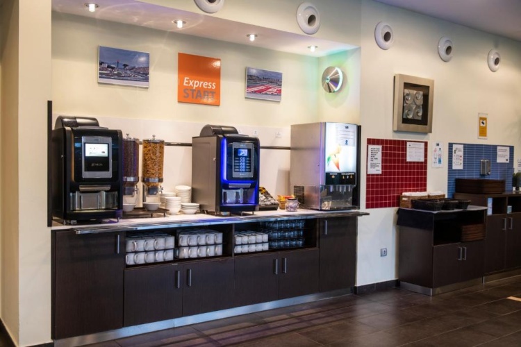 Holiday Inn Express Barcelona - Sant Cugat photo 29