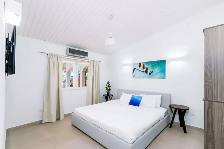 1 MIN Walk 2 Arashi Beach Suite w Roofdeck Pool