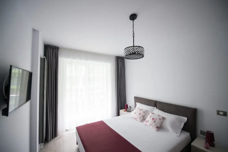 Apartamente Mamaia Alezzi cm