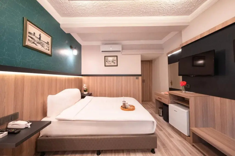 Assos Kadirga Otel