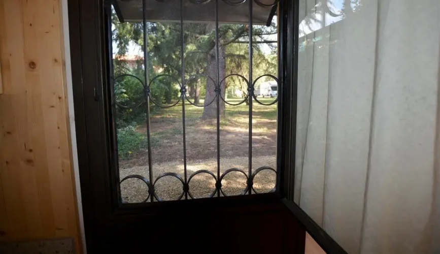 Park apartment with Patio
