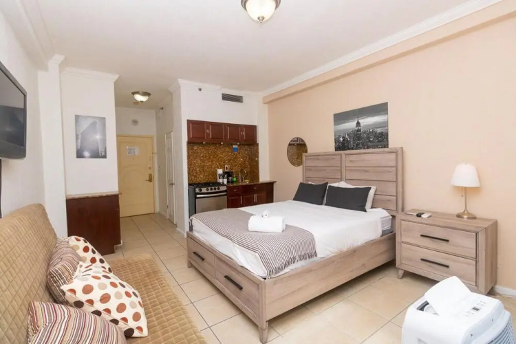707 Partial Ocean Hollywood Beach