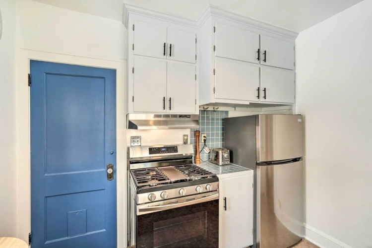 3 Bedrooms Cottage