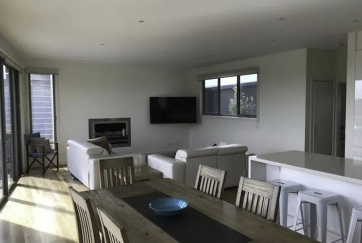 31 Sands Blvd