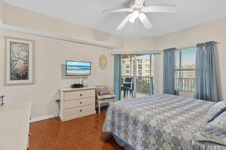 Oceanwalk 1-403