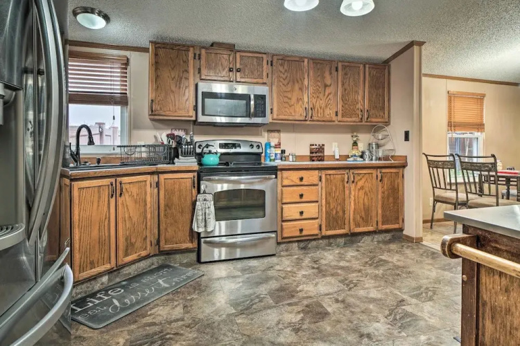 Sevierville Home: Lookout Deck, 10 Mi to Dollywood