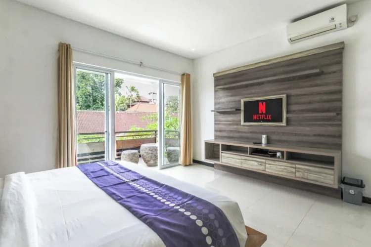 3 Bedrooms Family Villa