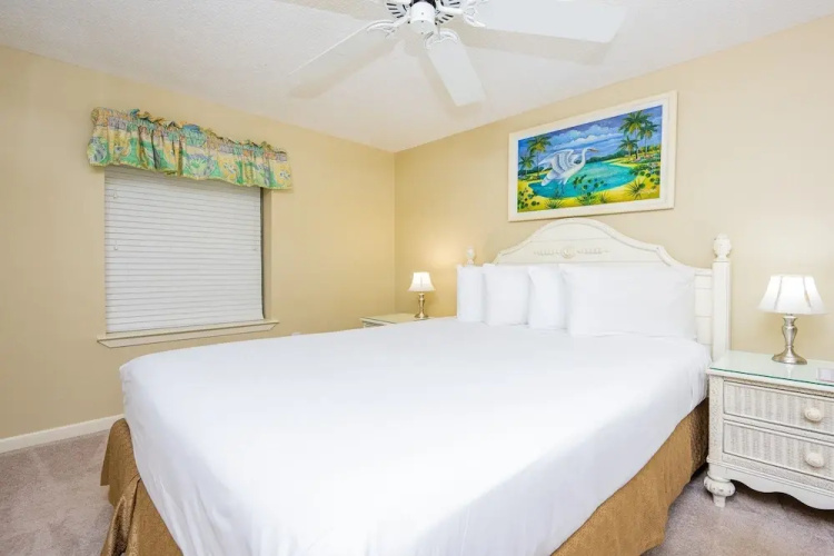 Phoenix Vi 6208 3 Bedroom Condo