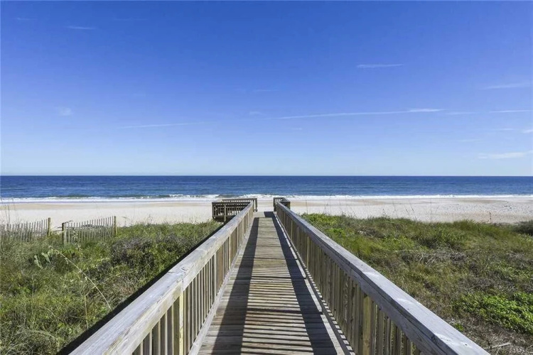 Surf Villa 626 by Distinctive Beach Rentals