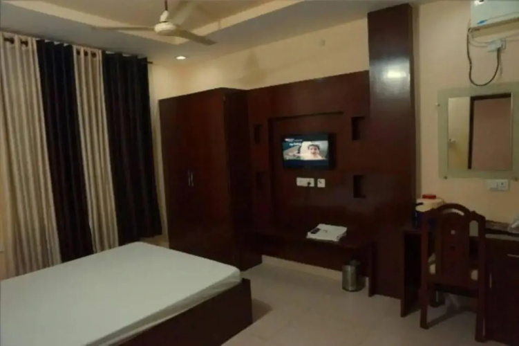 Hotel Shashank