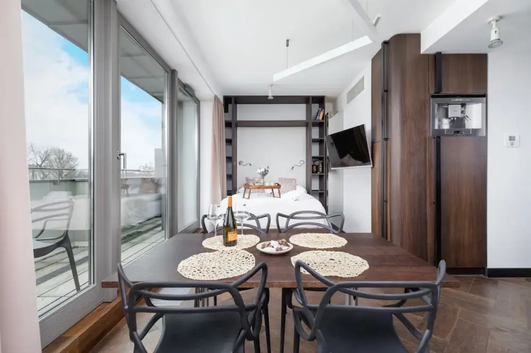 Apartment Krakow Sukiennicza by Renters