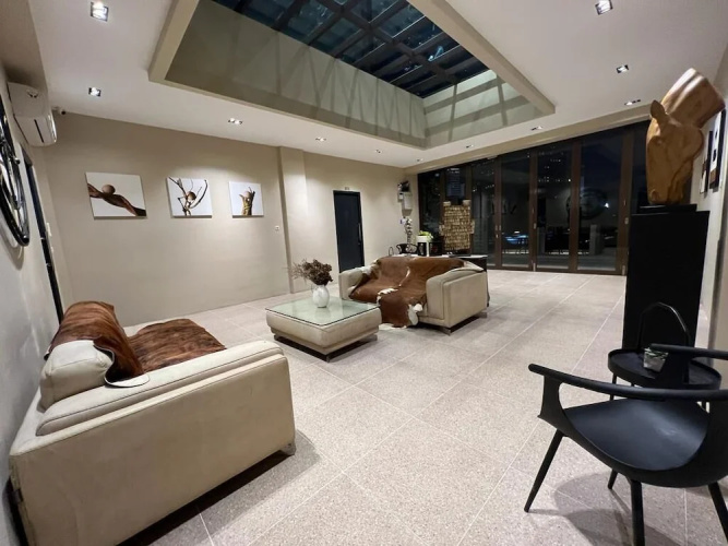 Choska Residence