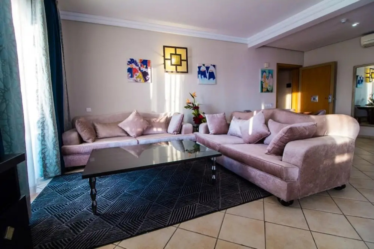 Casa Mia Family Suites