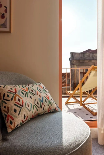 Alegr3 · Trendy & Charming Apartment