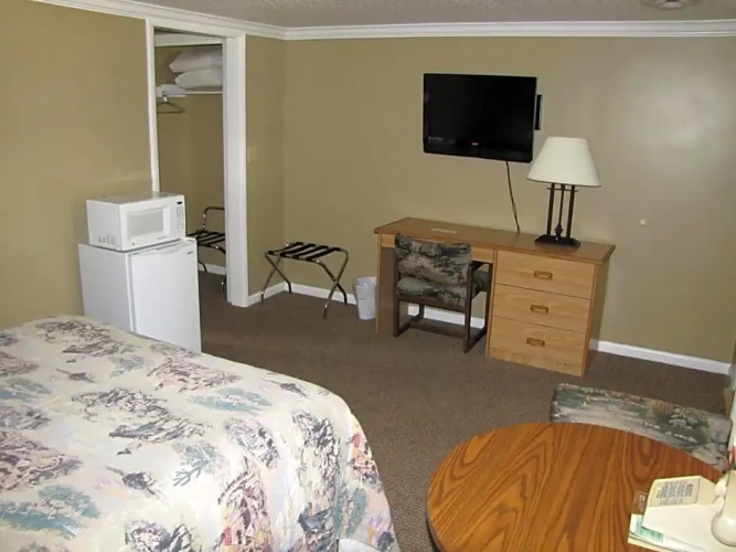 2 Bedrooms Suite