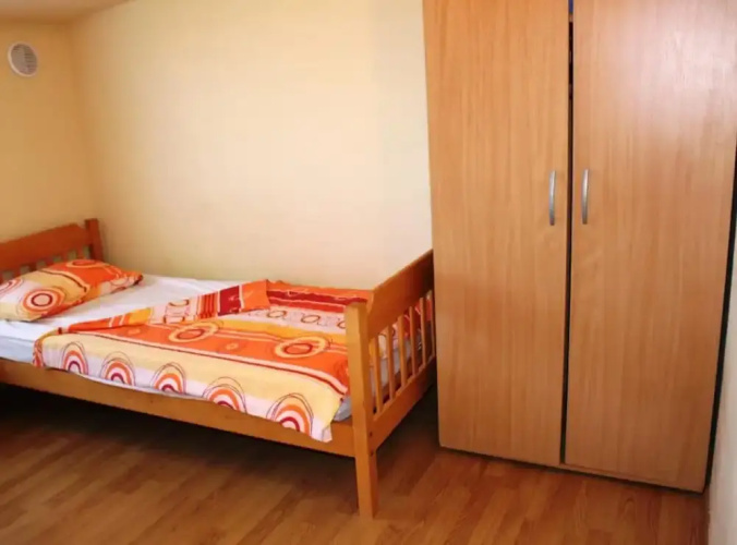 Apartmani Lora