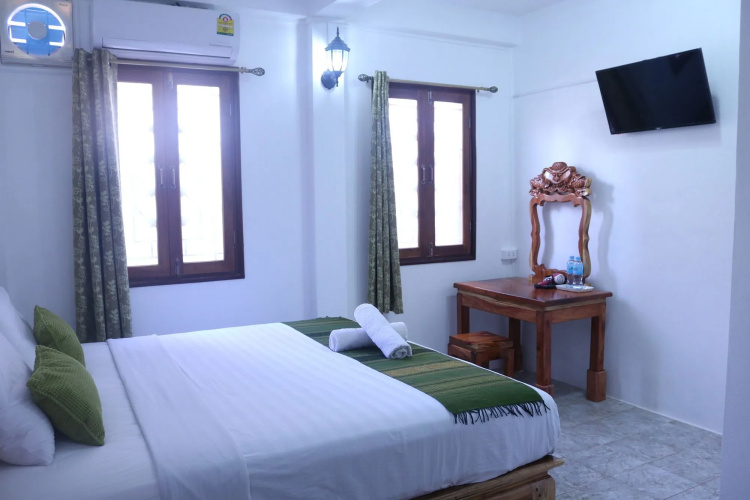 Apple2 Guesthouse
