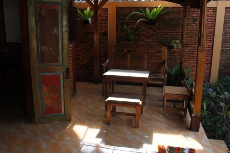 Holy Homestay