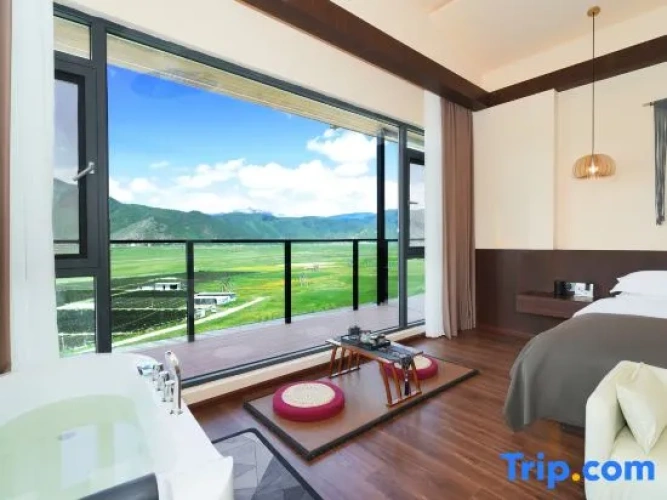 Deluxe Double Suite
