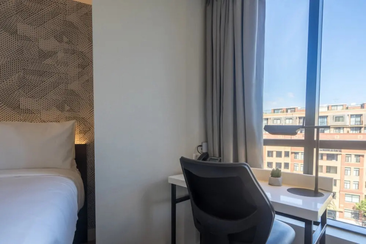 Kith Hotel