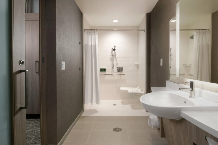 Quadruple Suite