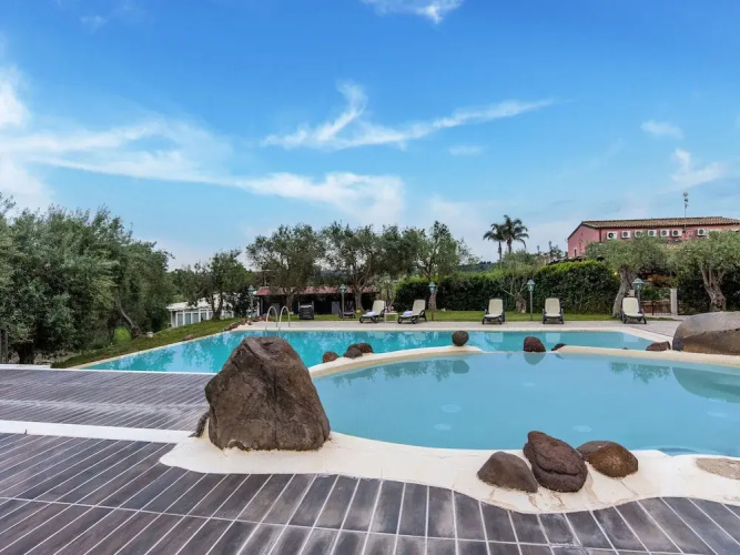 Holiday Home Sicily With Pool & Sauna
