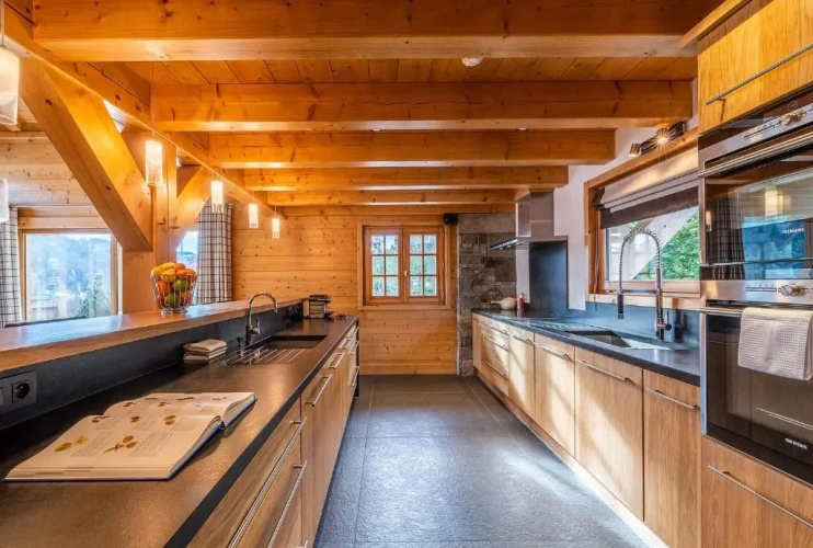 Superior Chalet