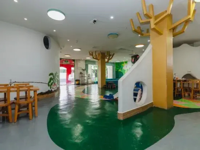 Danxia Hill Hetang Yuese Hostel
