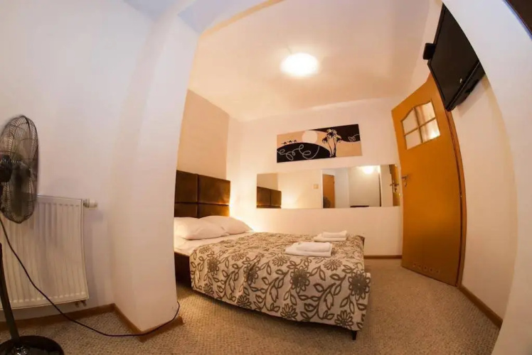Hotel Marand
